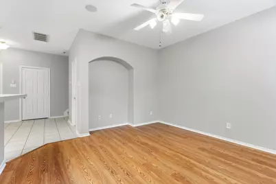 229 E Summerhaze Circle, The Woodlands, TX 77382 - Photo 20