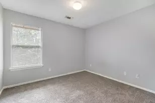 229 E Summerhaze Circle, The Woodlands, TX 77382 - Photo 36