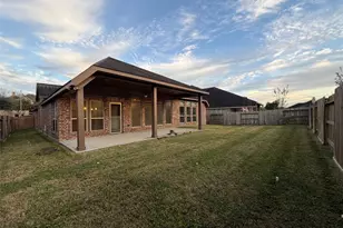 2011 Lone Pine Ct, Richmond, TX 77469 - Photo 6