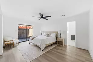 303 E Fair Harbor Ln, Houston, TX 77079 - Photo 18