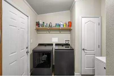 17055 Rogers Road, Willis, TX 77378 - Photo 32