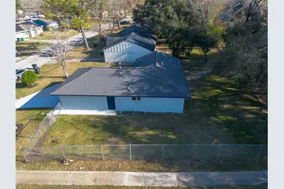 5502 Elm Tree Drive, Houston, TX 77048 - Photo 30