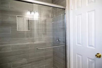 5502 Elm Tree Drive, Houston, TX 77048 - Photo 20