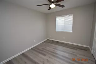 16702 Sheet Bend Way, Friendswood, TX 77546 - Photo 18
