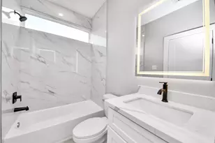 2204 Carr St, Houston, TX 77026 - Photo 28