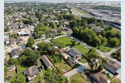 7223 Tilgham Street, Houston, TX 77020 - Photo 6