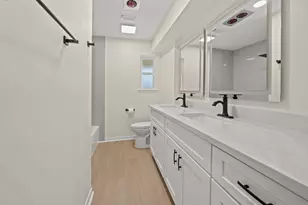 2931 Kevin Ln, Houston, TX 77043 - Photo 20