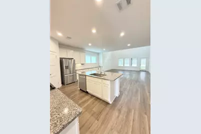 1057 Dancing Feather Street, Montgomery, TX 77316 - Photo 4