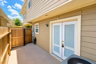 4953 Lamonte Ln, Houston, TX 77092 - Photo 10