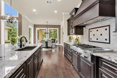110 Sunridge Court, Montgomery, TX 77316 - Photo 22