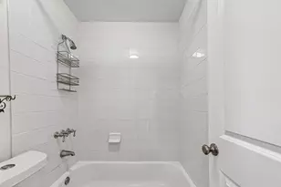 3700 W Clay St, Houston, TX 77019 - Photo 22