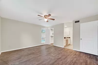 3700 W Clay Street #227, Houston, TX 77019 - Photo 18