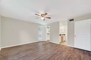 3700 W Clay St, Houston, TX 77019 - Photo 18