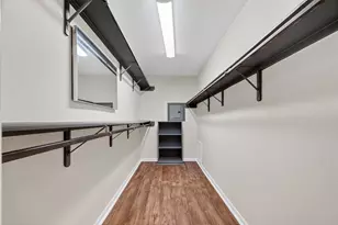 3700 W Clay St, Houston, TX 77019 - Photo 20