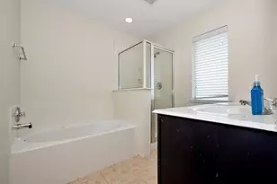 1014 Vernage Rd, Houston, TX 77047 - Photo 16