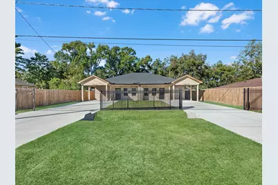 8709 Wheatley Street #A, Houston, TX 77088 - Photo 24