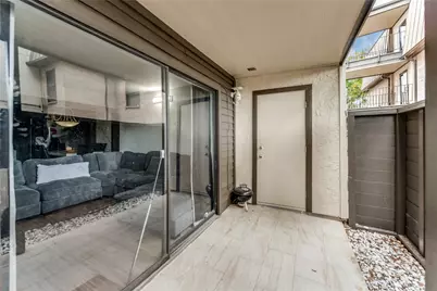 3085 Walnut Bend Lane #11, Houston, TX 77042 - Photo 18