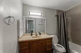 3085 Walnut Bend Ln, Houston, TX 77042 - Photo 10