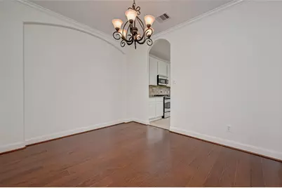 71 N Rocky Point Circle, The Woodlands, TX 77389 - Photo 8