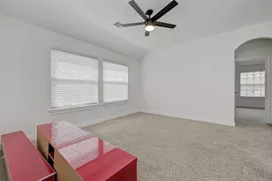 71 N Rocky Point Cir, The Woodlands, TX 77389 - Photo 40