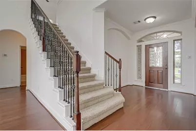 71 N Rocky Point Circle, The Woodlands, TX 77389 - Photo 4