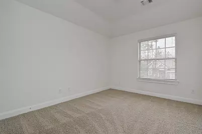 71 N Rocky Point Circle, The Woodlands, TX 77389 - Photo 28