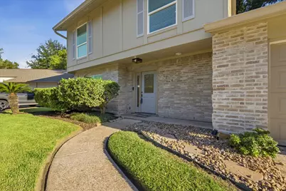 3234 Golden Leaf Drive, Kingwood, TX 77339 - Photo 2