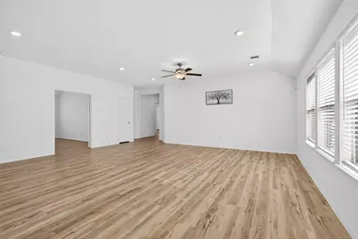 5402 Still Creek Ranch Drive, Richmond, TX 77469 - Photo 6