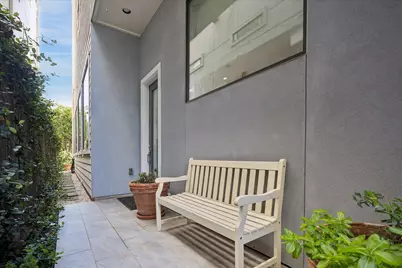 305 Peden Street, Houston, TX 77006 - Photo 2