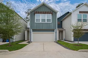 5209 Pinemont Creek Ln, Houston, TX 77018 - Photo 1