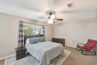 408 Pebbleshire Drive, Houston, TX 77062 - Photo 18