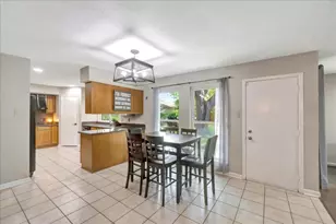 408 Pebbleshire Dr, Houston, TX 77062 - Photo 14