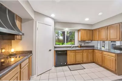 408 Pebbleshire Drive, Houston, TX 77062 - Photo 10