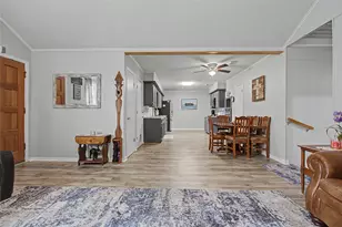 4930 Pleasure Lake Ln, Willis, TX 77318 - Photo 4