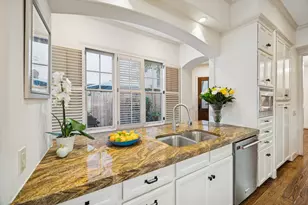 2207 Dunraven Ln, Houston, TX 77019 - Photo 10