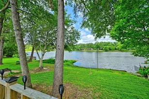 1925 E Lake Dr, Huntsville, TX 77340 - Photo 1