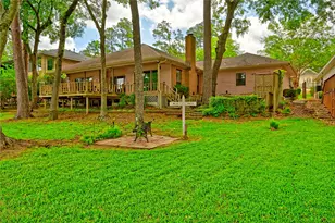 1925 E Lake Dr, Huntsville, TX 77340 - Photo 46