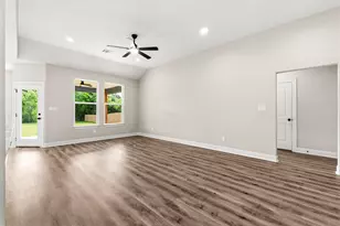 1208 Ada St, New Waverly, TX 77358 - Photo 4