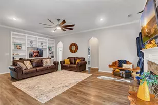 3102 E Elm Cir, Katy, TX 77493 - Photo 12