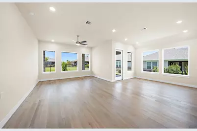 14915 Lake Par Circle, Willis, TX 77318 - Photo 10