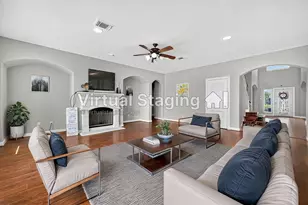 11107 Camino Oaks Dr, Houston, TX 77064 - Photo 4