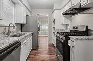 2702 Meandering Trail, Houston, TX 77339 - Photo 6