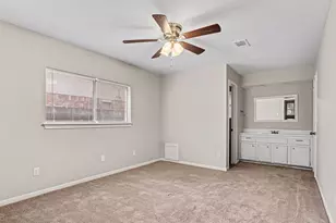 2702 Meandering Trail, Houston, TX 77339 - Photo 14
