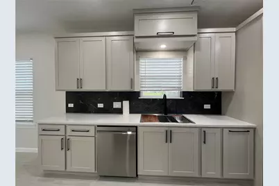 817 Center Street, Richmond, TX 77469 - Photo 8