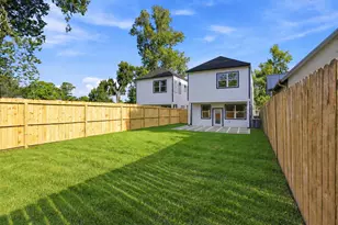 1521 Armada Dr, Houston, TX 77091 - Photo 18