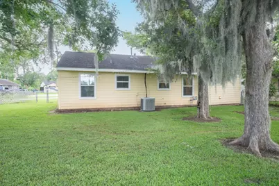 55 Elm Court, Lake Jackson, TX 77566 - Photo 36