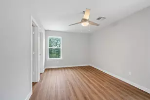7804 Crestview Dr, Houston, TX 77028 - Photo 16