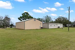 220 Pr 8464, Broaddus, TX 75929 - Photo 6