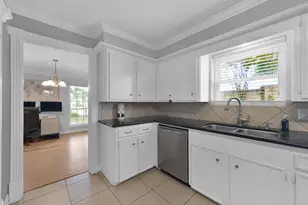 7403 Theisswood Rd, Spring, TX 77379 - Photo 44