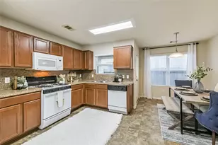 19031 Ashford Square St, Tomball, TX 77375 - Photo 6